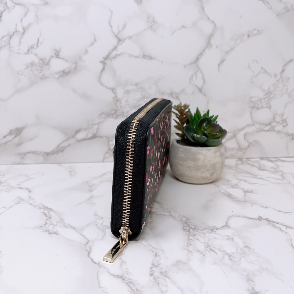 Kate Spade Schuyler Wallet - Picture 6 of 7